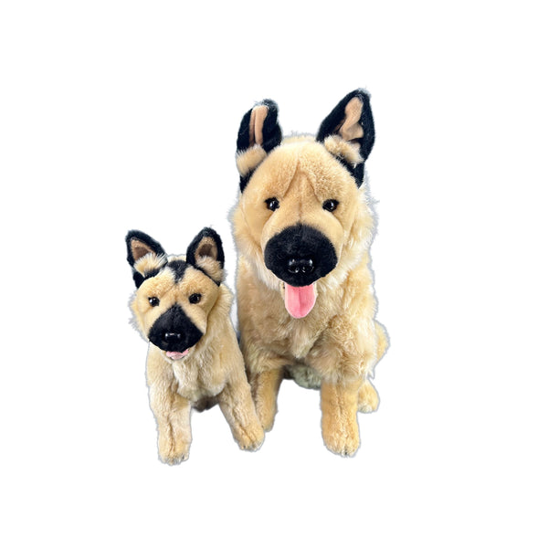 Stella - German Shepherd - 38cm sitting