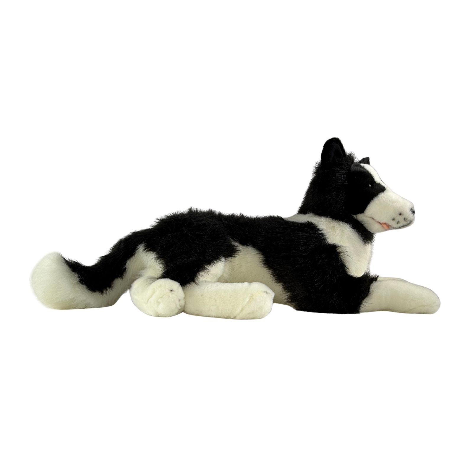 Oscar Border Collie plush lying side view